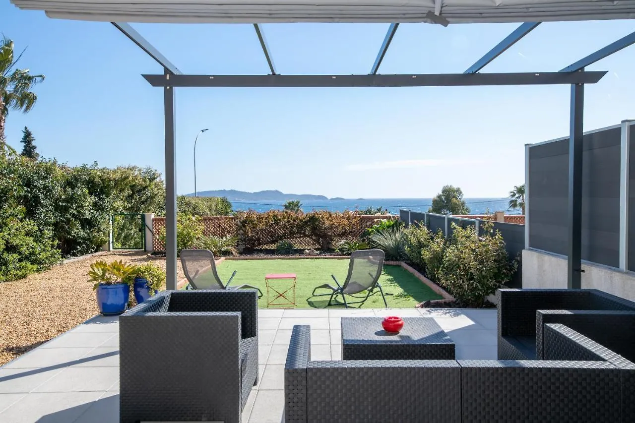 Face A La Mer Superbe Villa Terrasse Barbecue Le Pradet 卡尔特汉