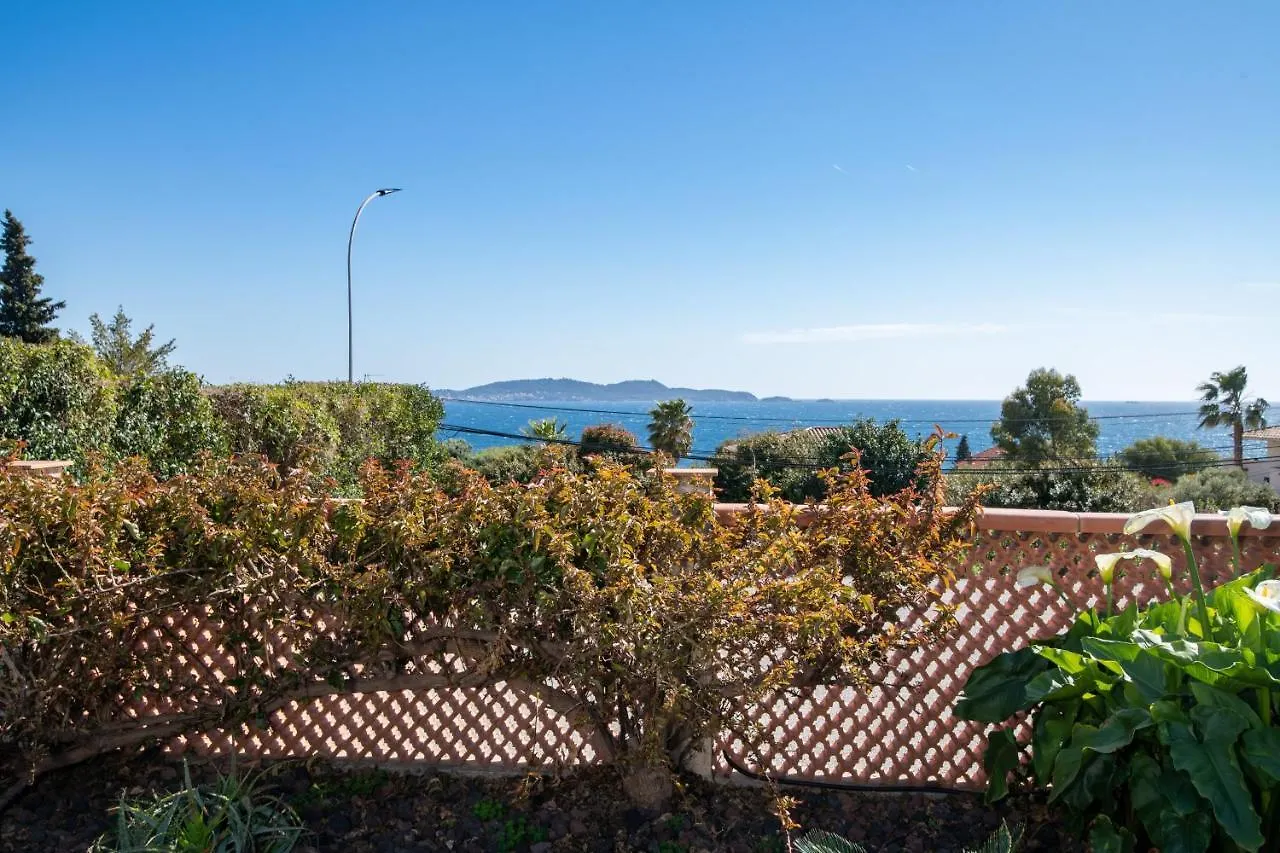 Face A La Mer Superbe Villa Terrasse Barbecue Le Pradet Carqueiranne Appartamento
