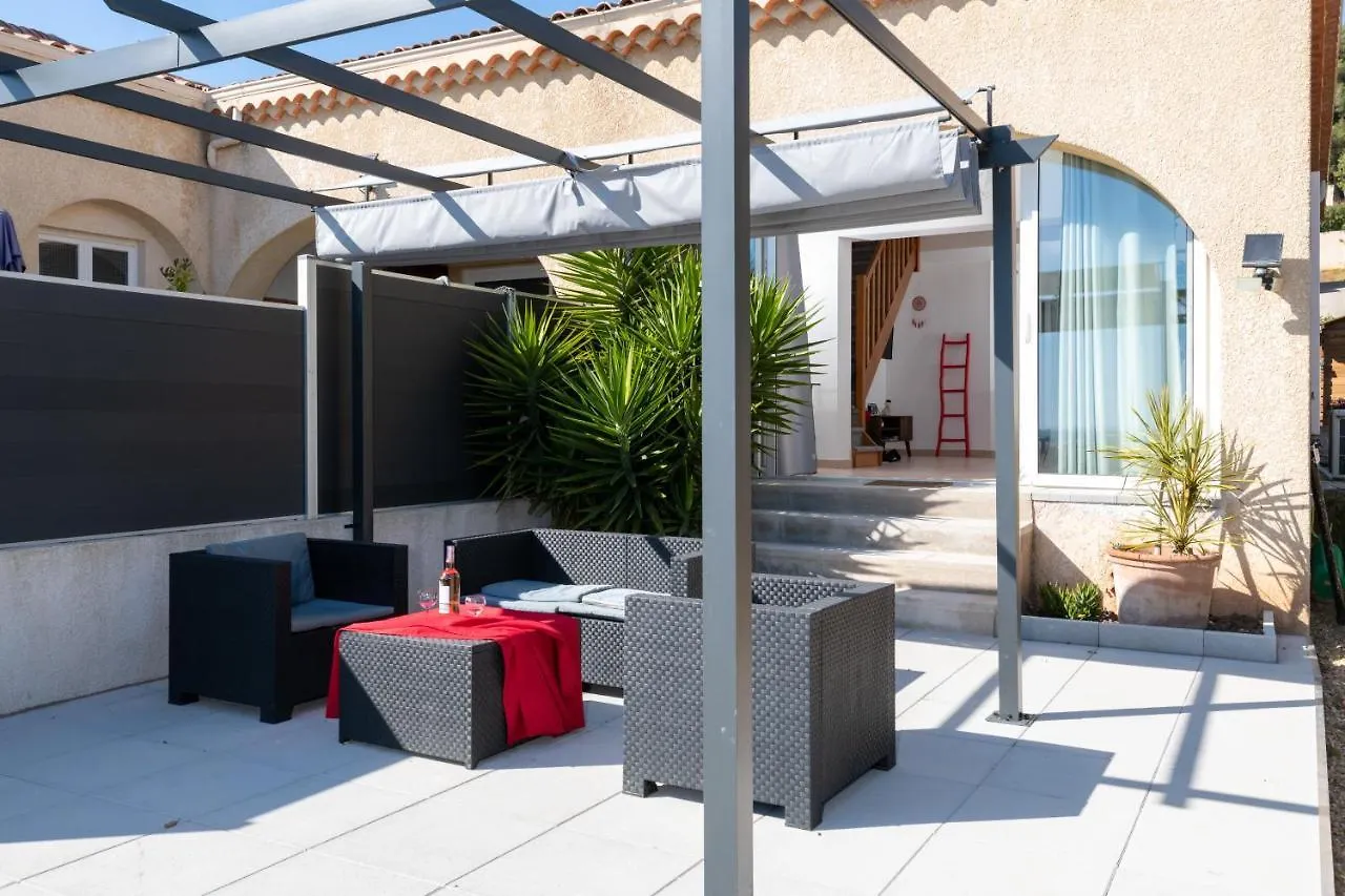 Appartamento Face A La Mer Superbe Villa Terrasse Barbecue Le Pradet Carqueiranne